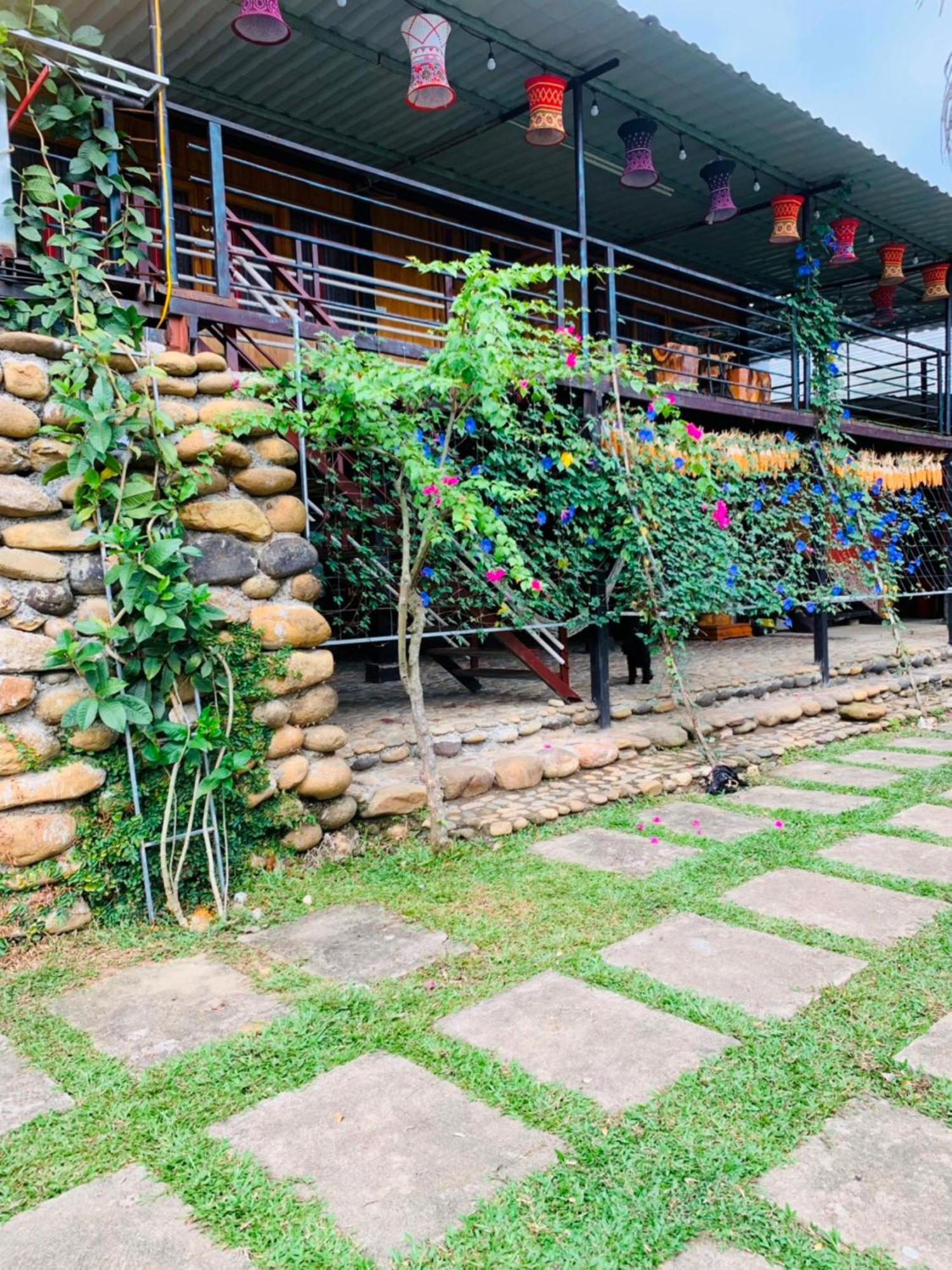 Homestay Nha Cua Mi - Mi'S House Yen Bai Exterior photo
